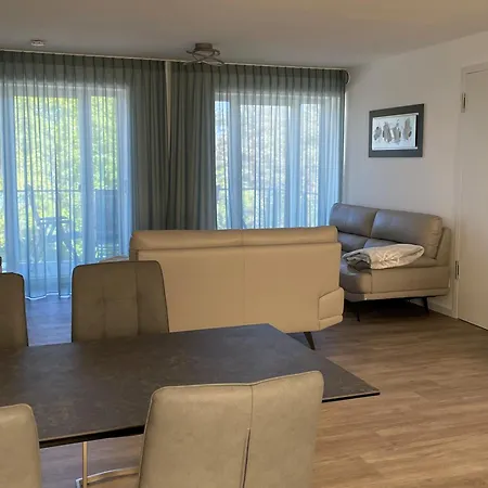 Durchblick Zum Apartment